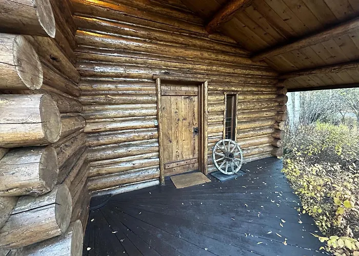 Aspen\'S Cabin