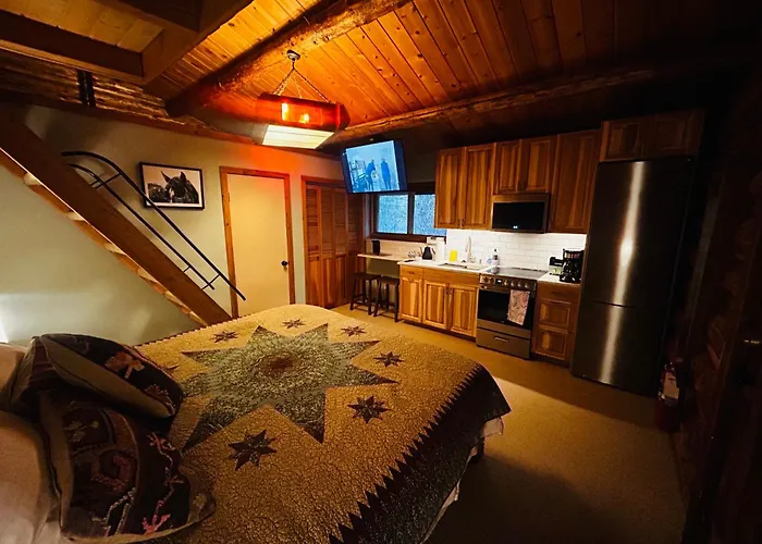 Aspen\'S Cabin