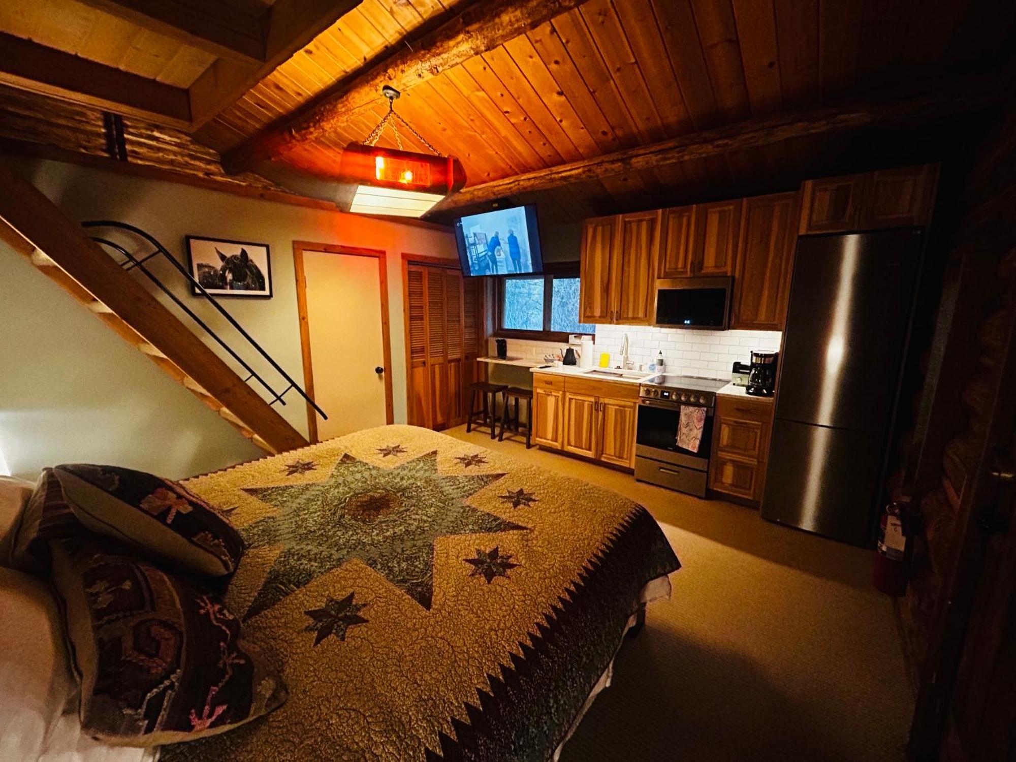 Aspen's Holiday home